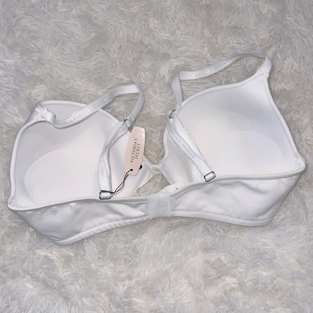 Victoria’s Secret Signature Push-up Bra Color White Size 36D NWT - Picture 2 of 6